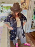 Leparispetit duster with swallow patch in blue