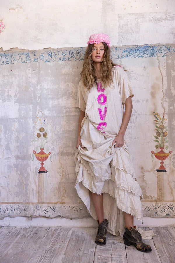 TOP 1407 CIRCUS LOVE BF T MAGNOLIA PEARL Stay Wild Collective