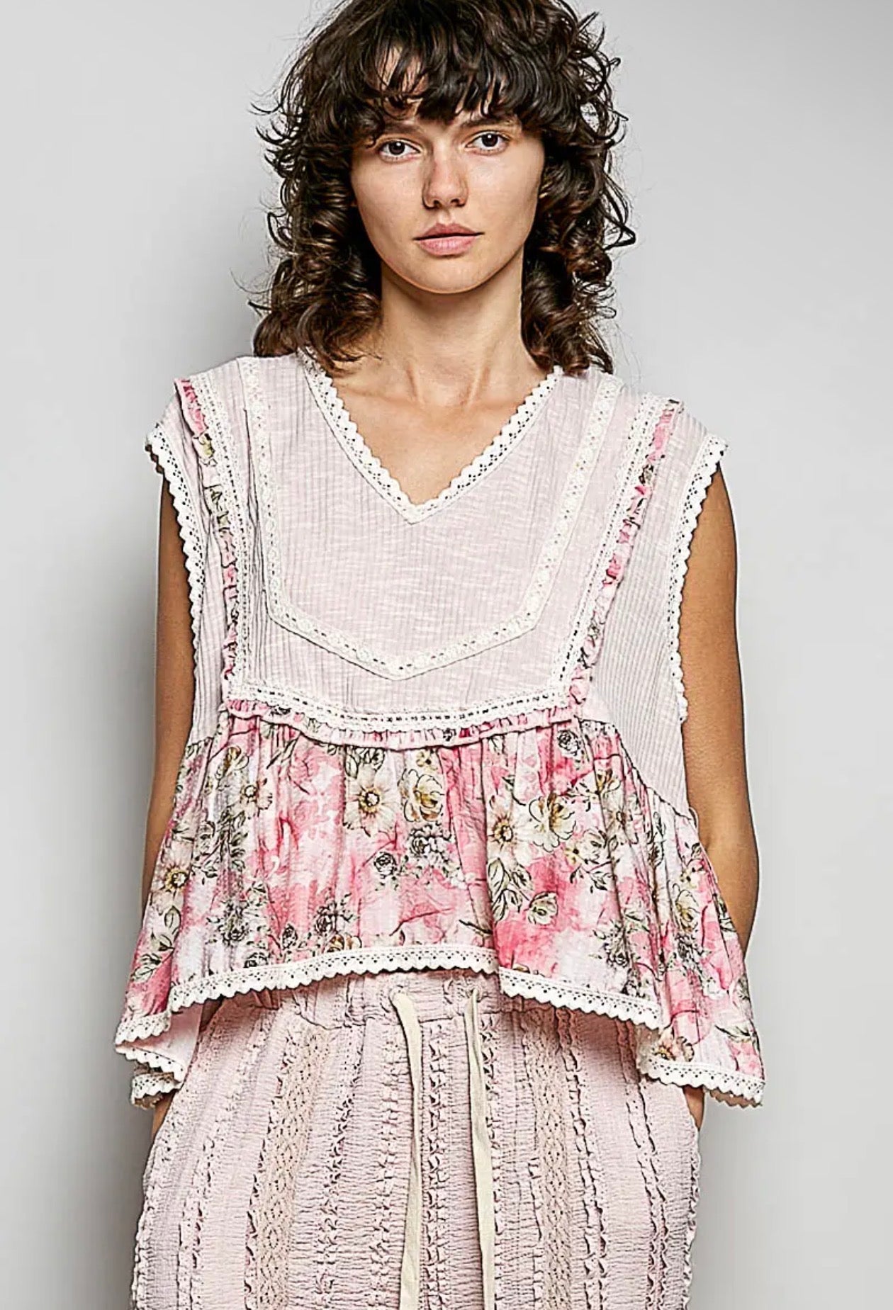 Ruth v neck ruffle ribbed top