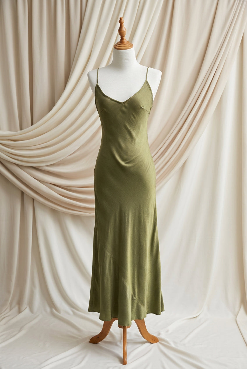 Otomo Marilyn Silk/linen slip long olive