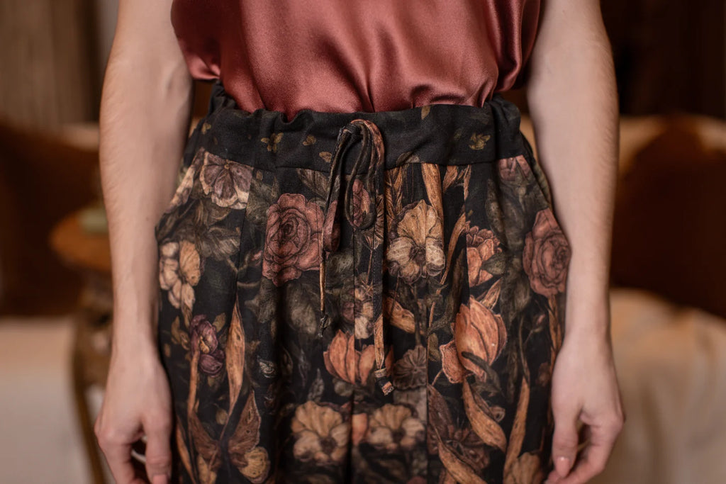 Market of stars Momento artist pants