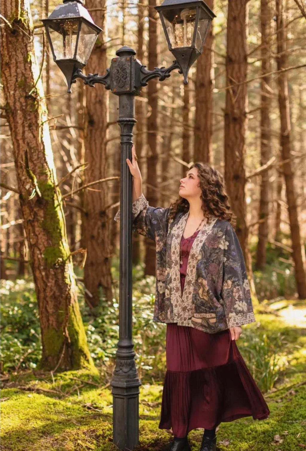 Lion heart cottage cardigan market of stars