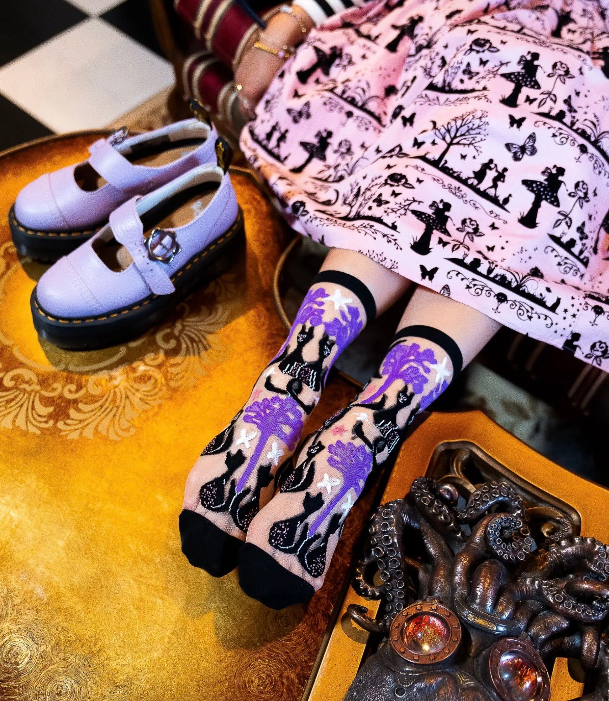 Nocturnal cats sheer ankle crew socks