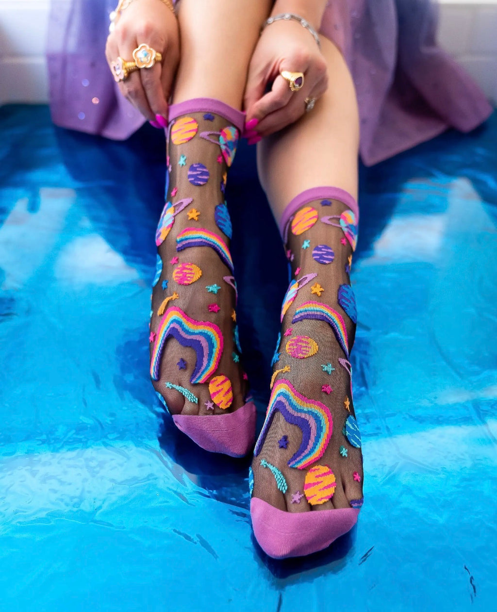 Art planets black sheer crew socks