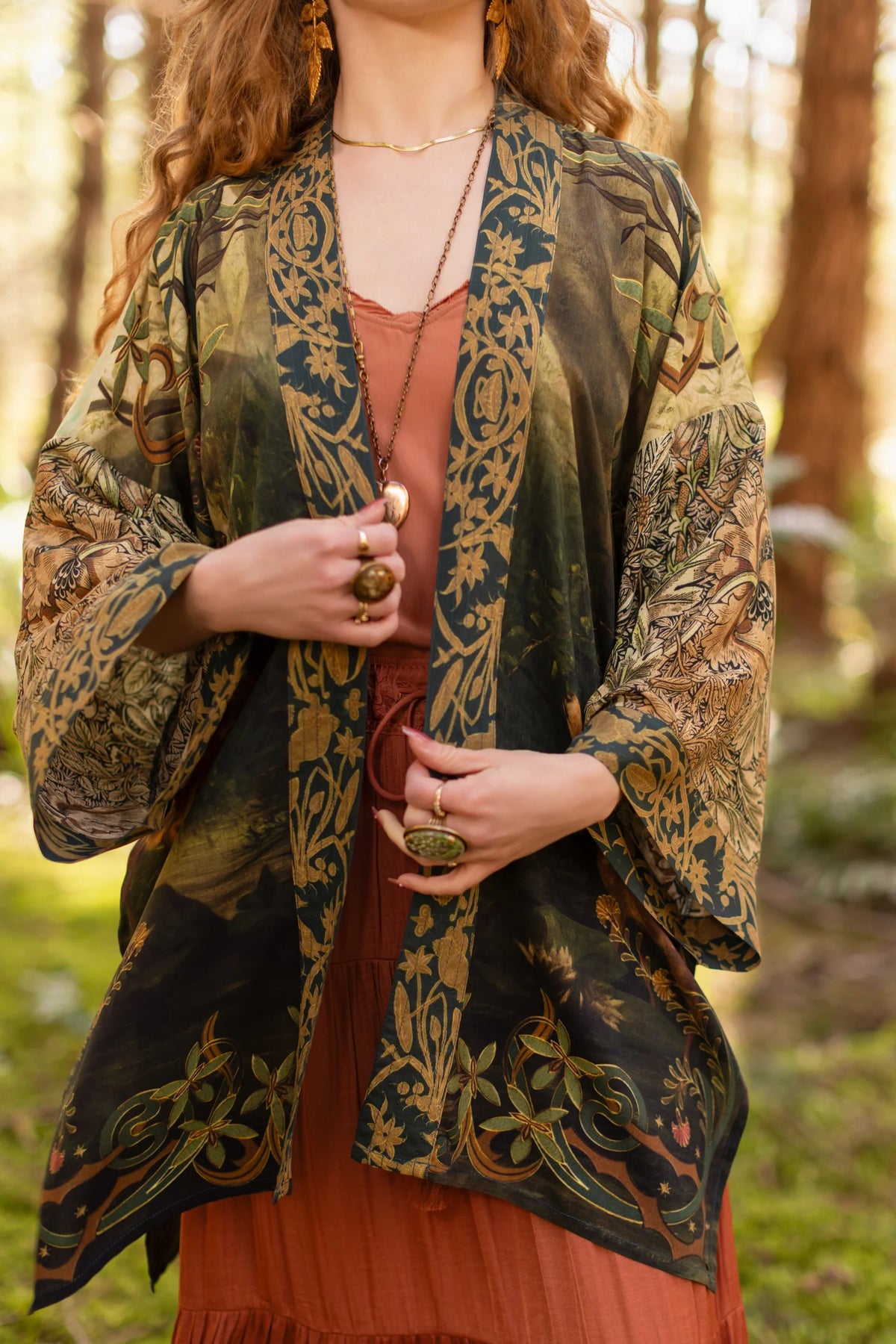 THE DAWNING MATINÉE DUSTER (MID-LENGTH)