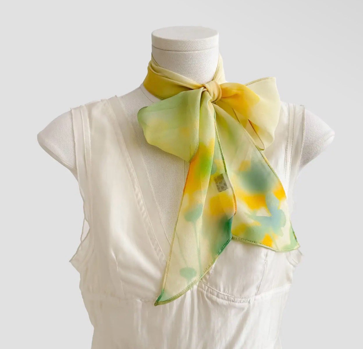 Kaiyi Patterned neck scarfs