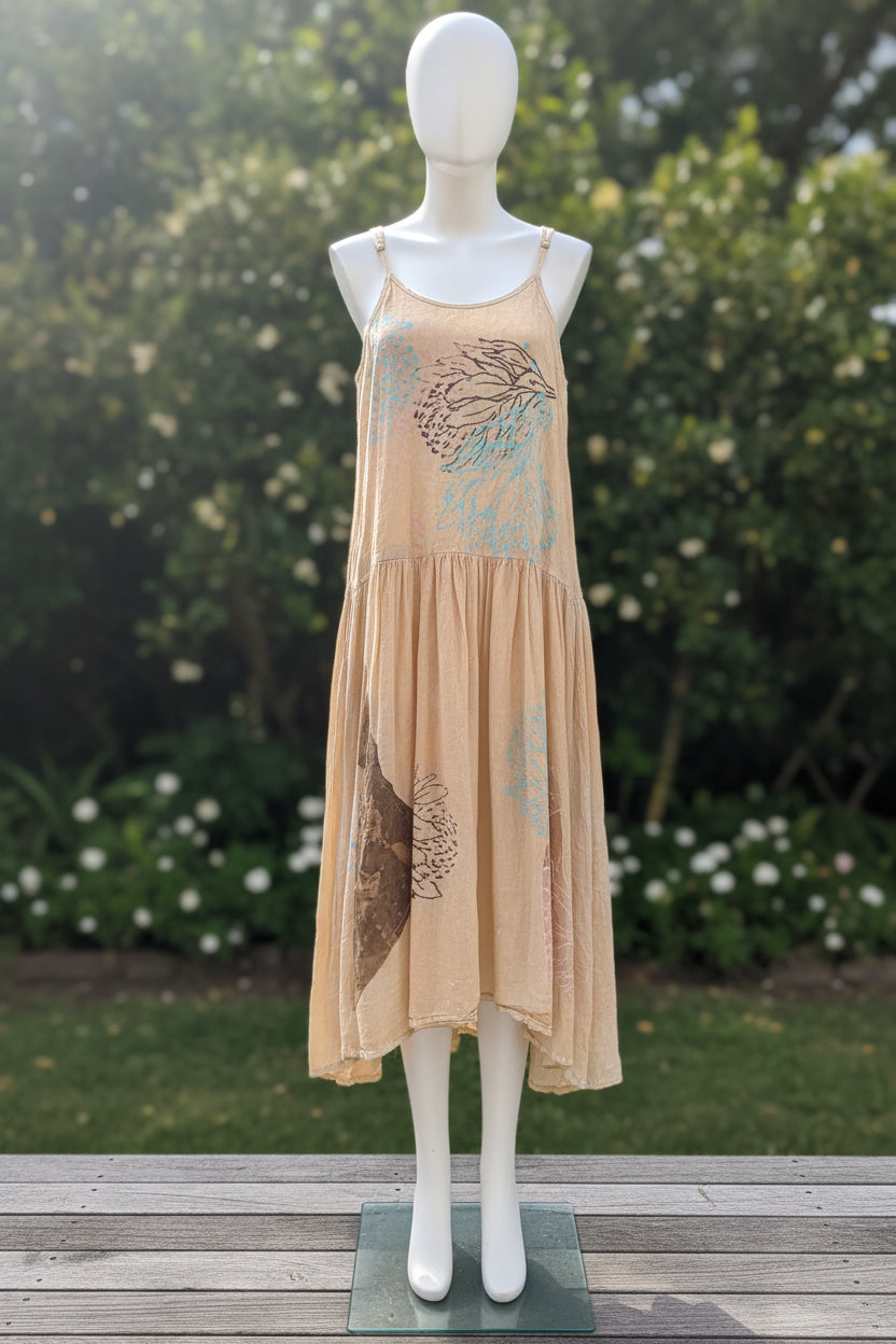 Lara Stone waratah dress - mid length size 8