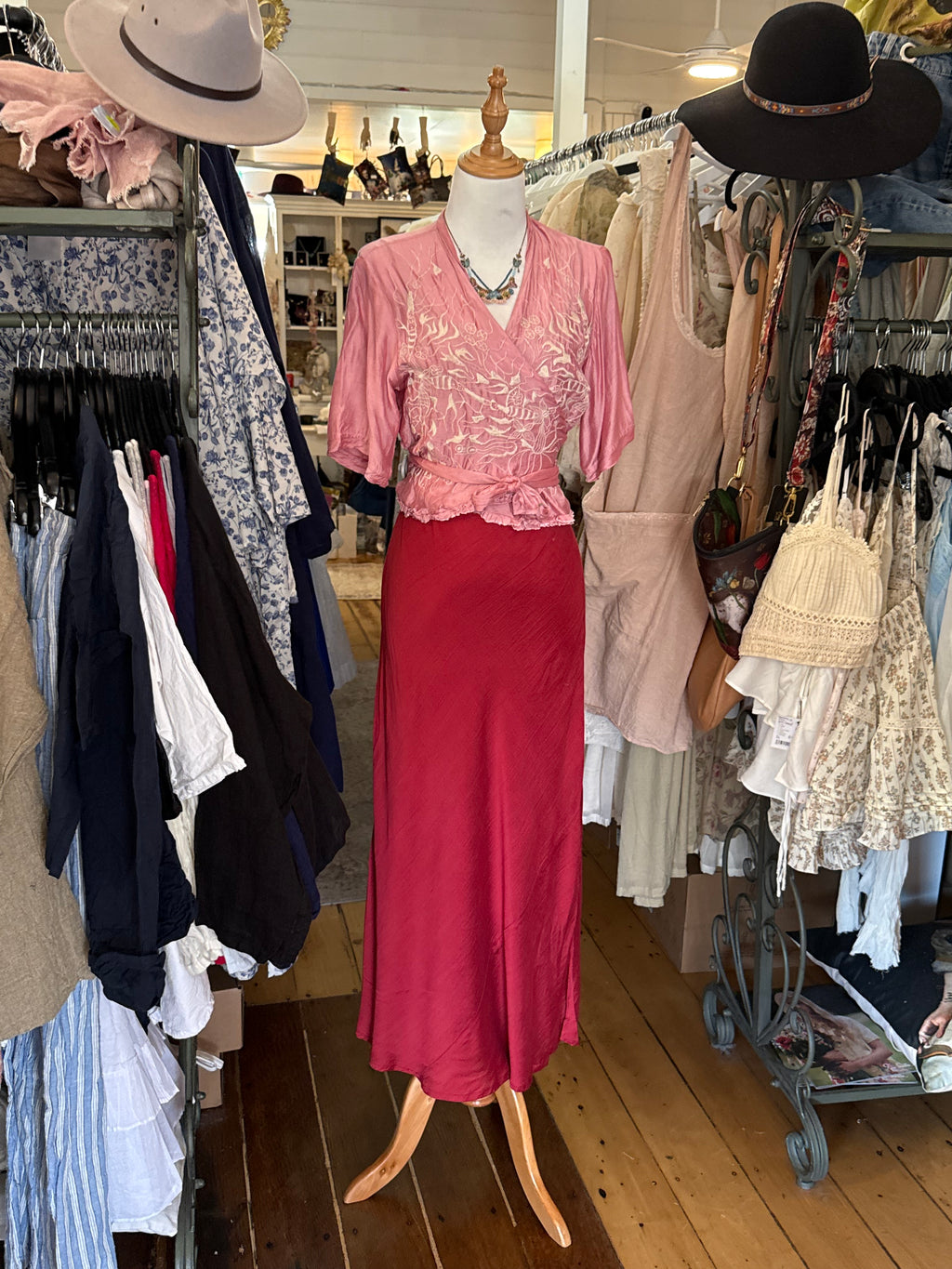 Otomo Marilyn Silk/linen slip long red