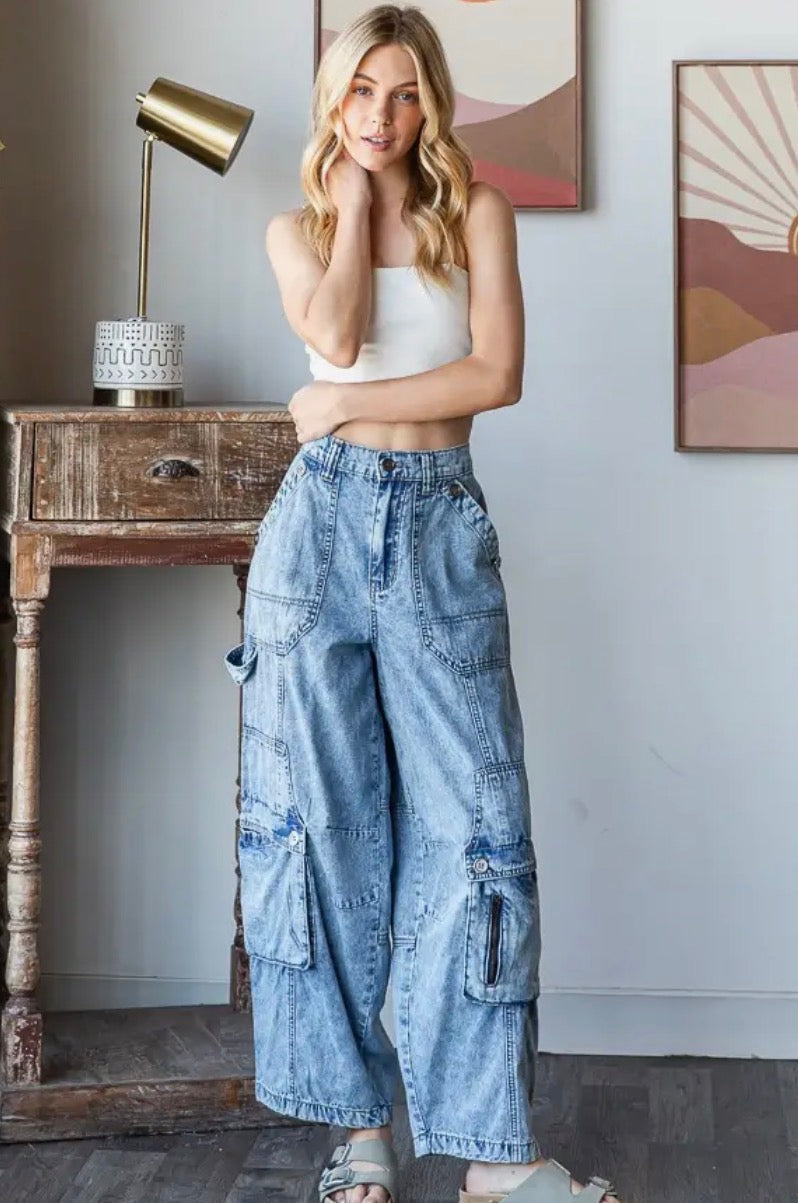 Washed 3d pocket cargo denim pants