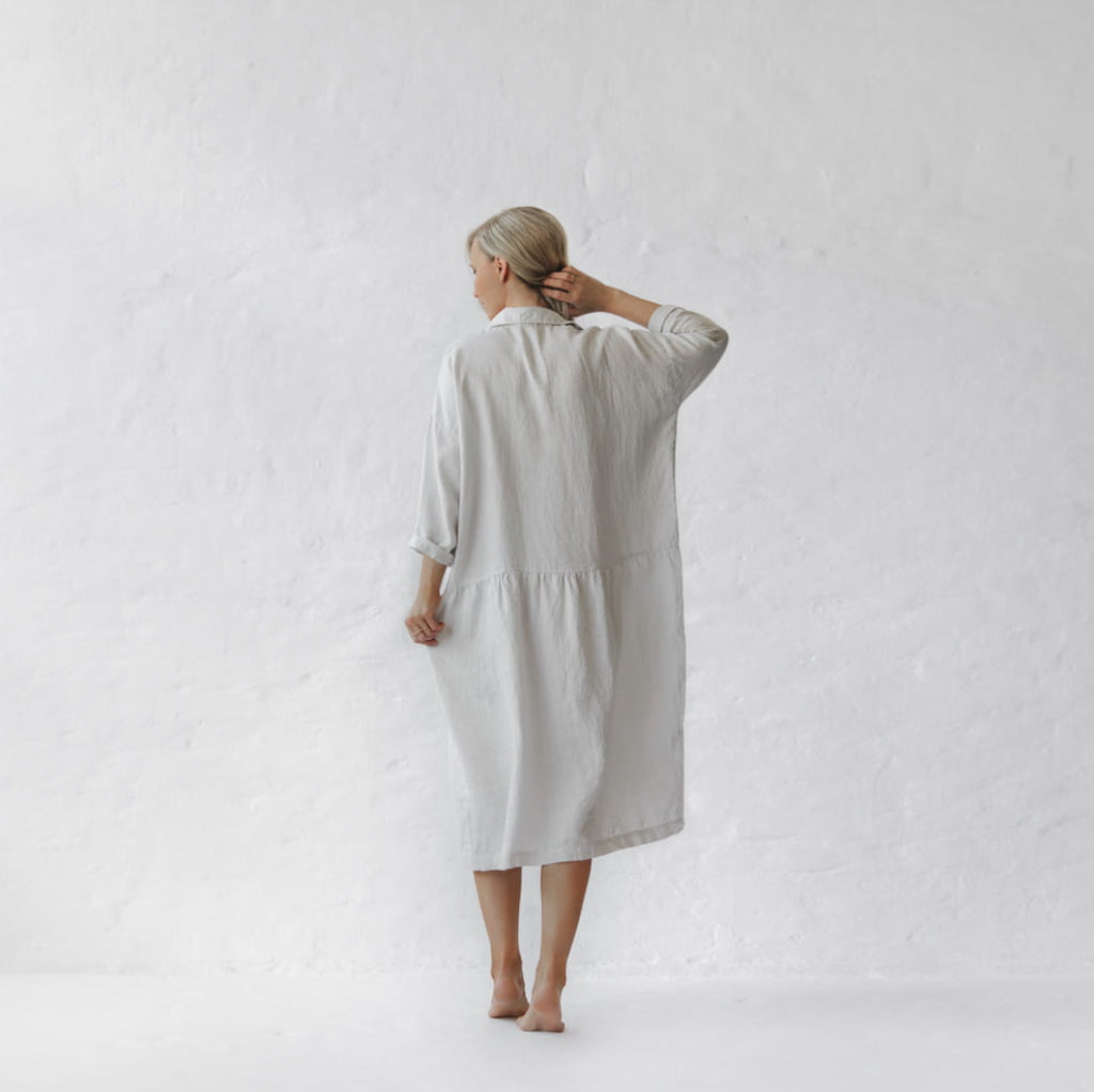 Oversized linen dress Mushroom / warm white SALE