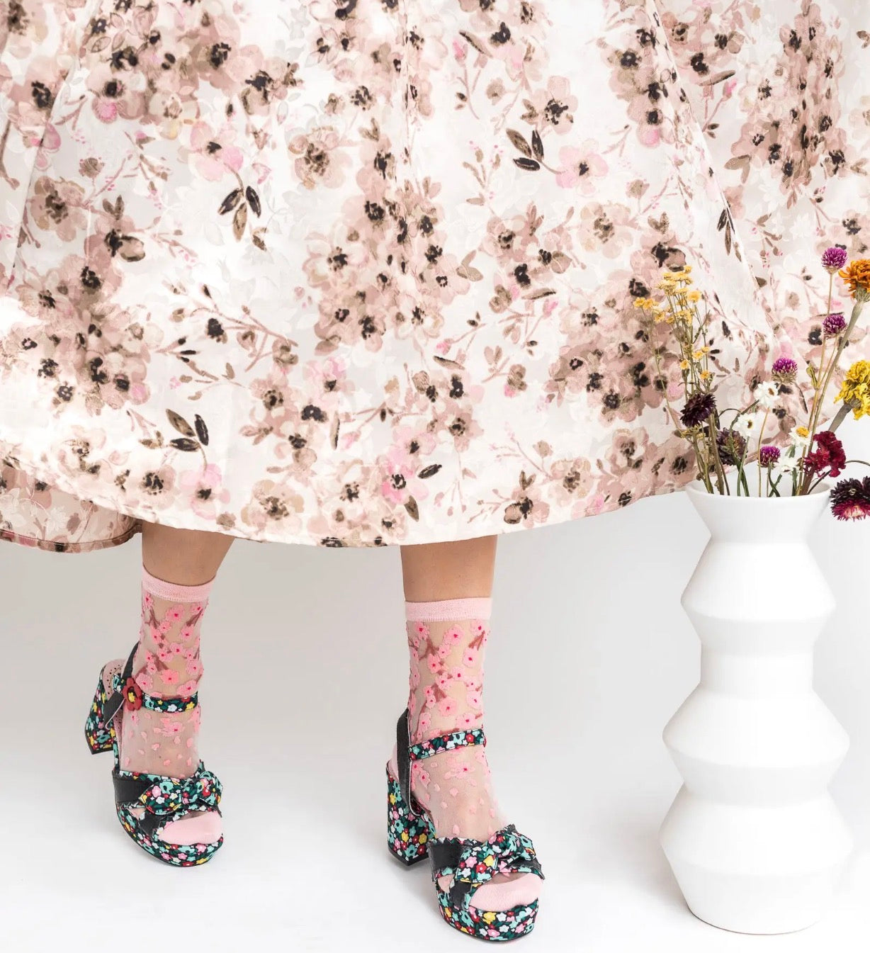 Cherry blossom sheer crew sock