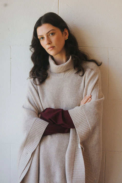 Montaigne Agnes 100% New Zealand lambs wool poncho