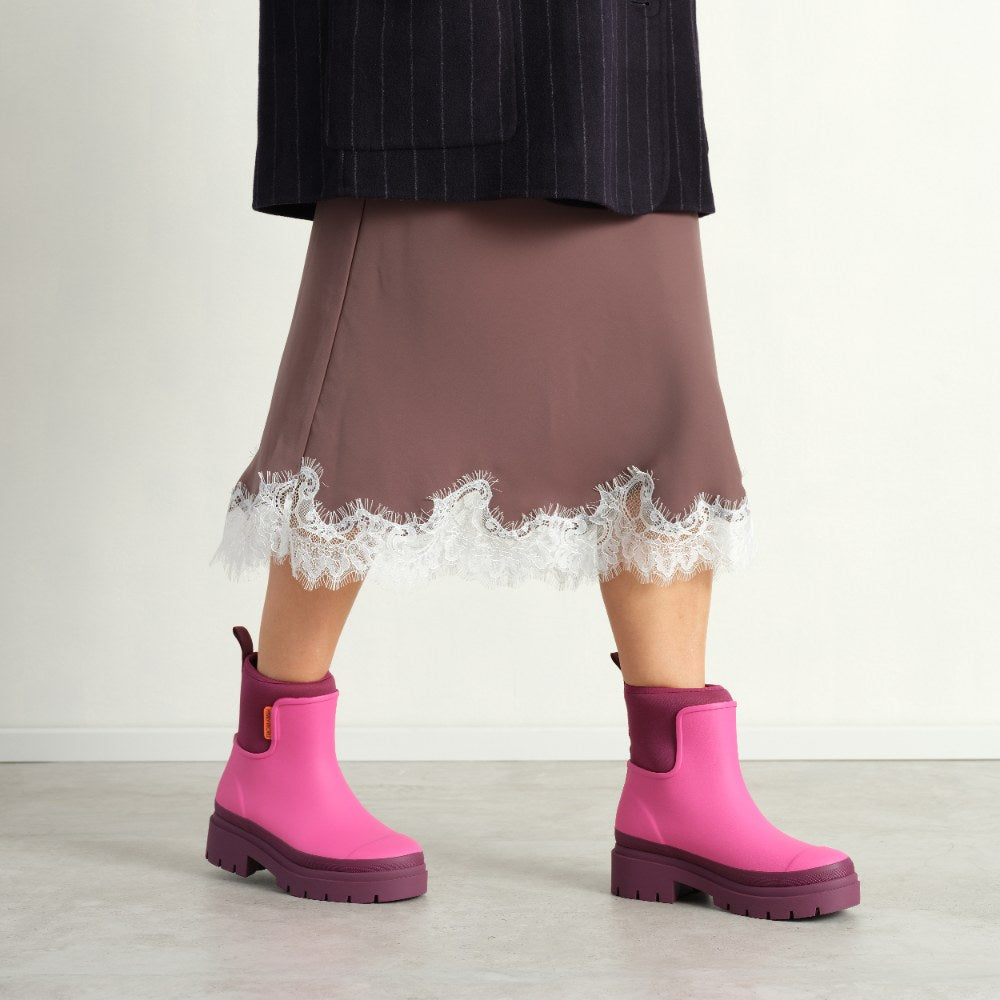 Merry people Tully boot mixed berry