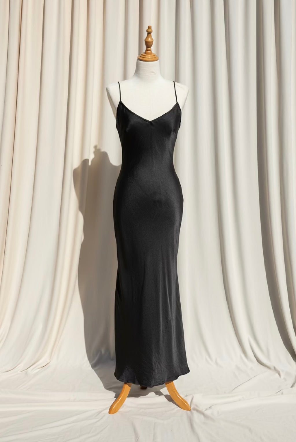 Otomo Marilyn - Silk Satin slip long Black maxi