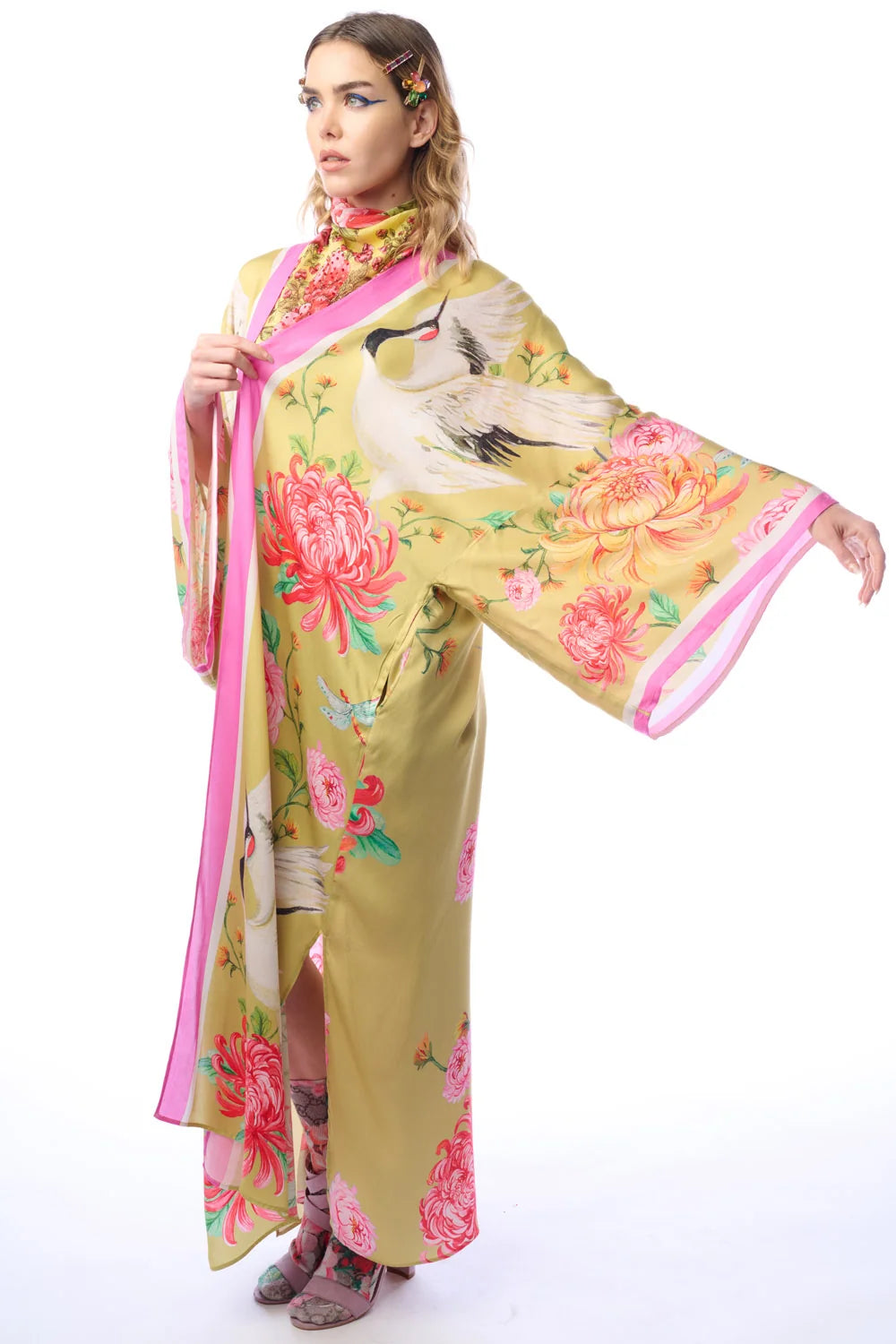 Aratta the legend of the crane Kimono - mustard