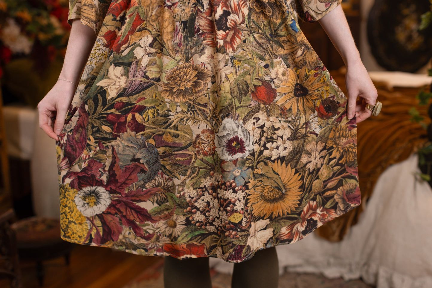 Market of stars GOLDEN HOUR ARTIST DRESS
