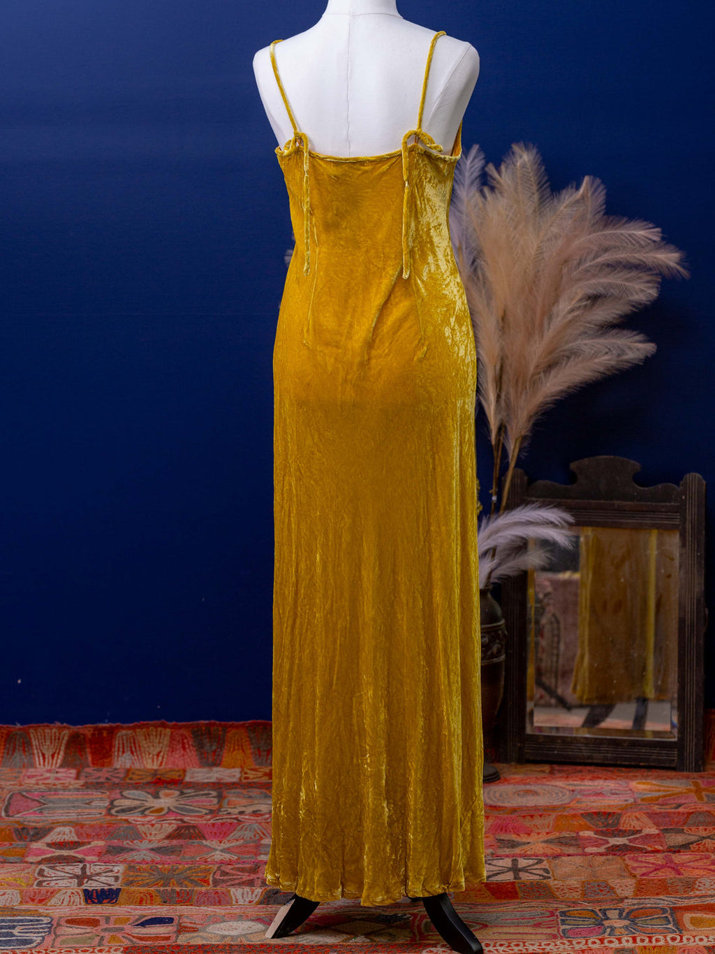 Otomo Marilyn velvet slip dress Long gold