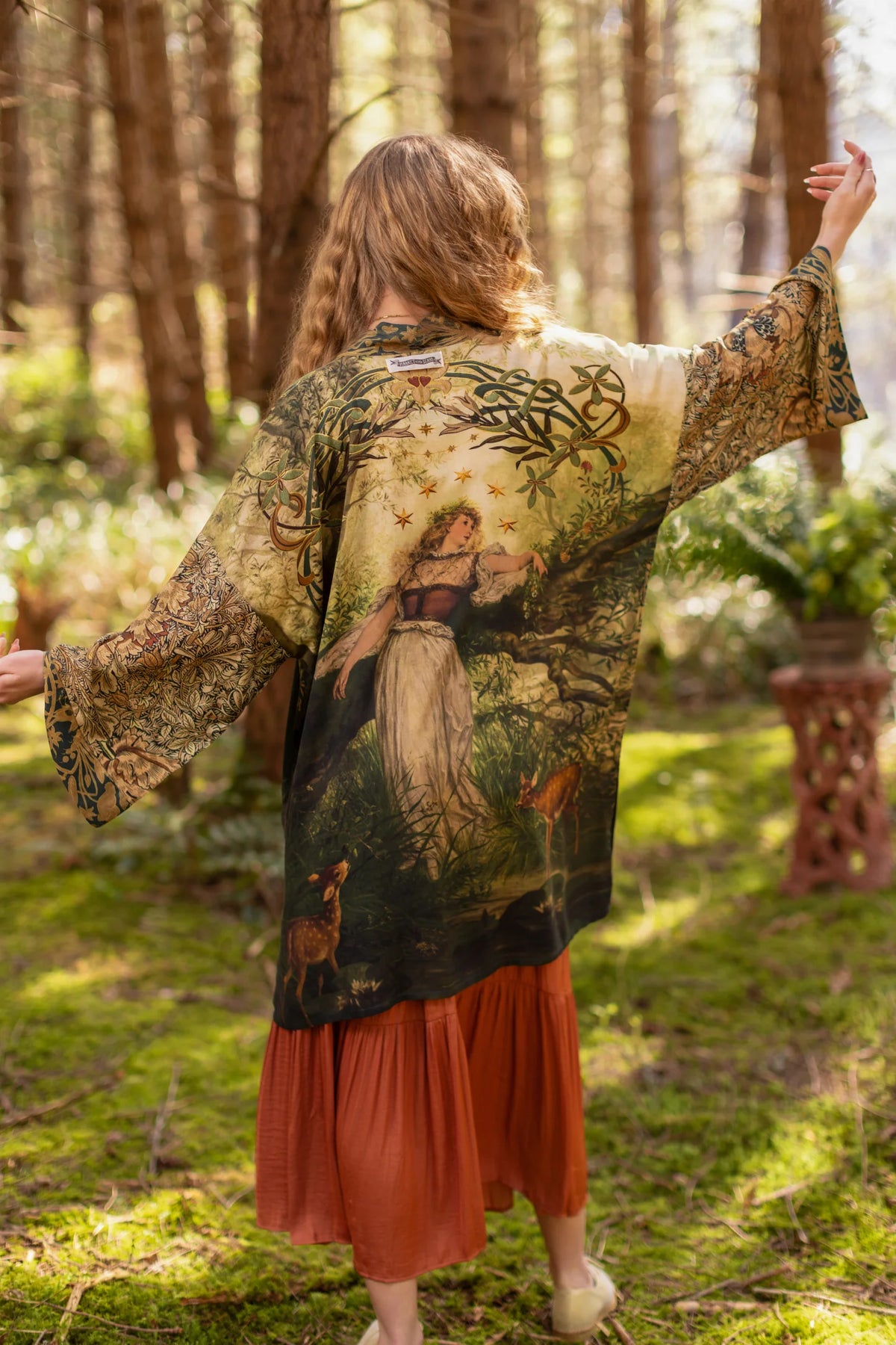 THE DAWNING MATINÉE DUSTER (MID-LENGTH)