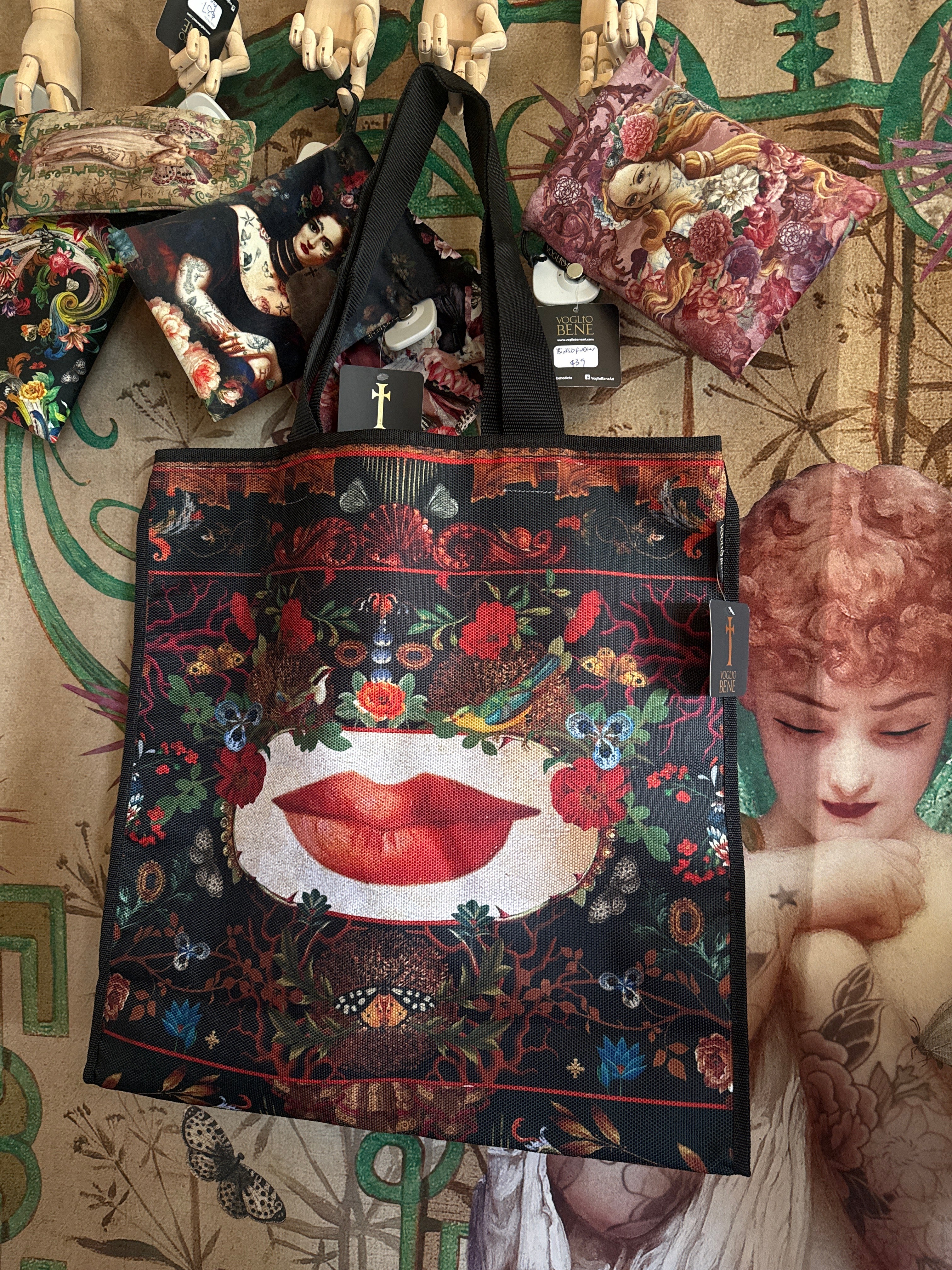 Voglio Bene large black lips tote