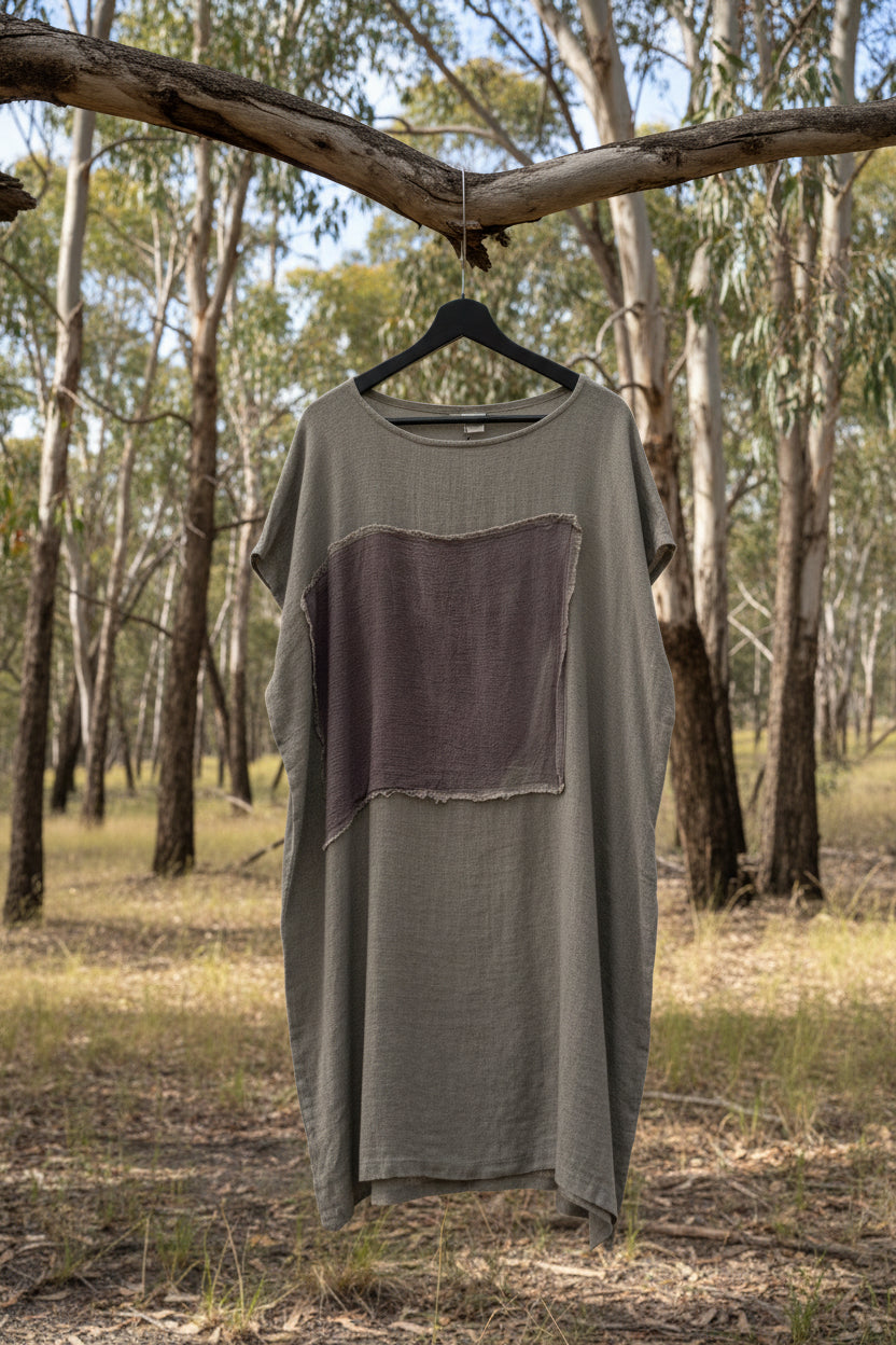 Lara Stone linen tunic F/S