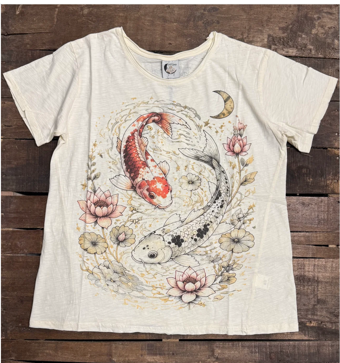 Jaded gypsy moon dance tee