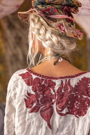 Magnolia Pearl Embroidered Juno Jacket 465-MOON-OS