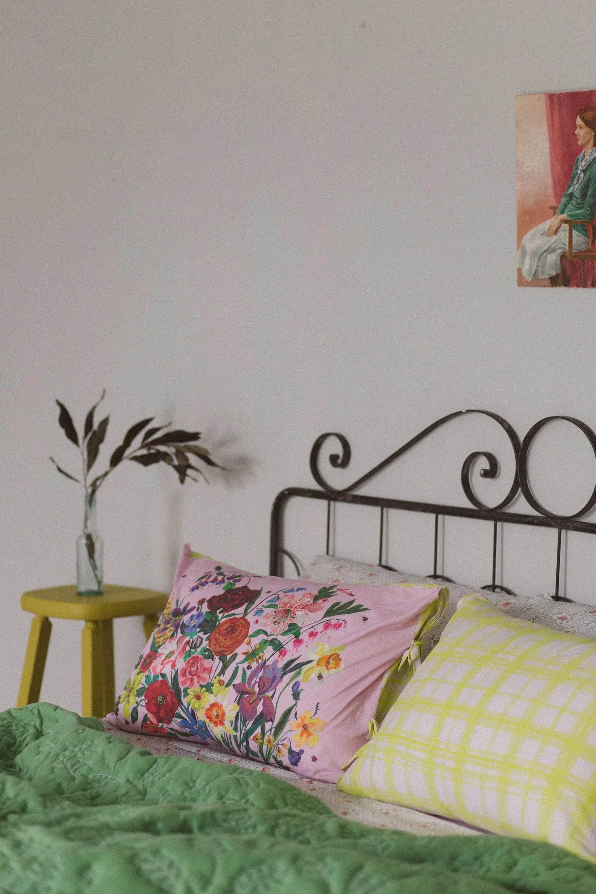 Lazy bones Rainbow Floral Pink pillowcase set *organic cotton