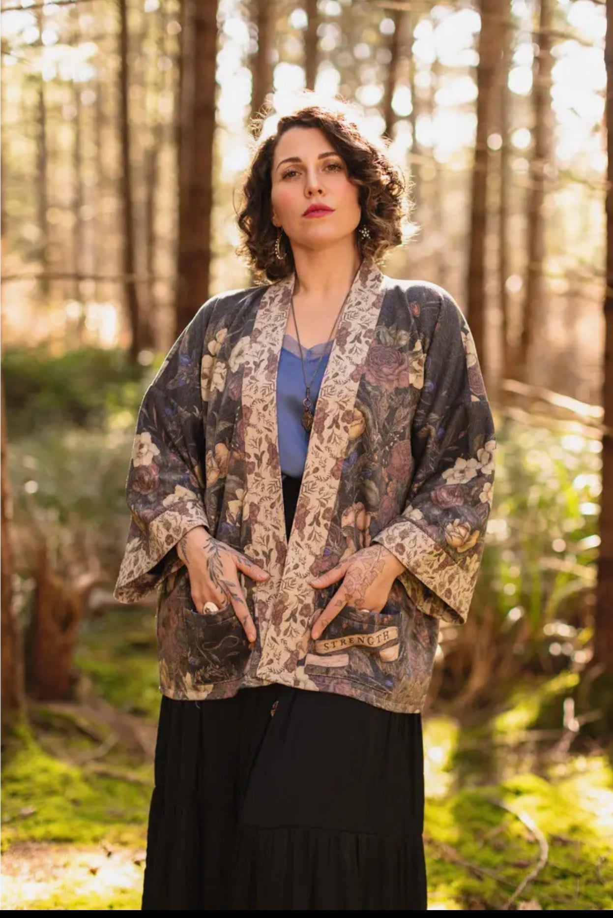 Lion heart cottage cardigan market of stars