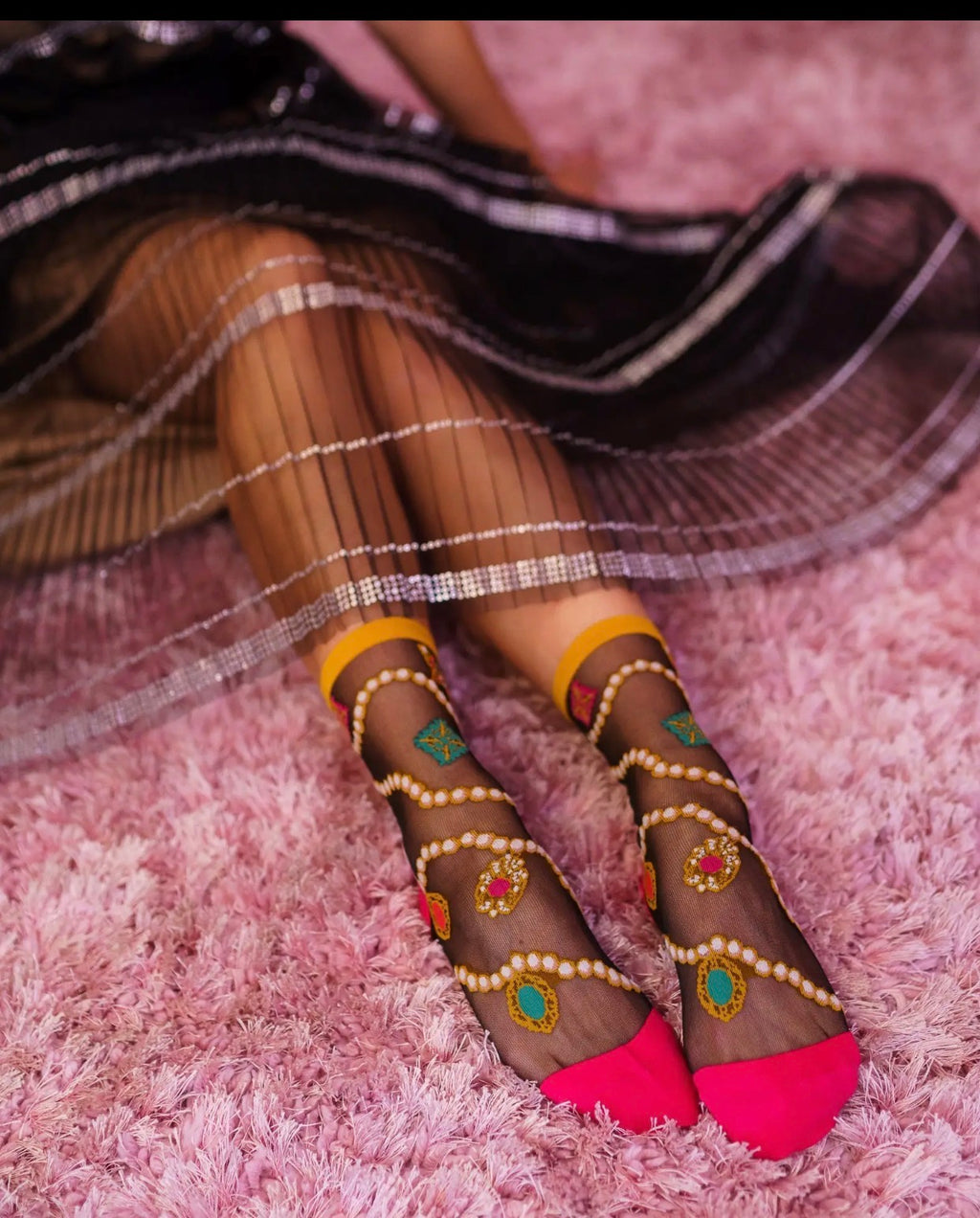 Pearls and jewels sheer black ankle socks