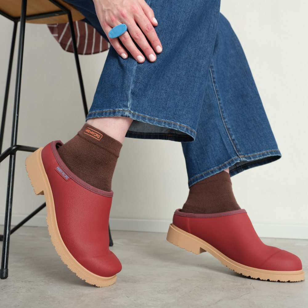 Merry people Billie clog brick red
