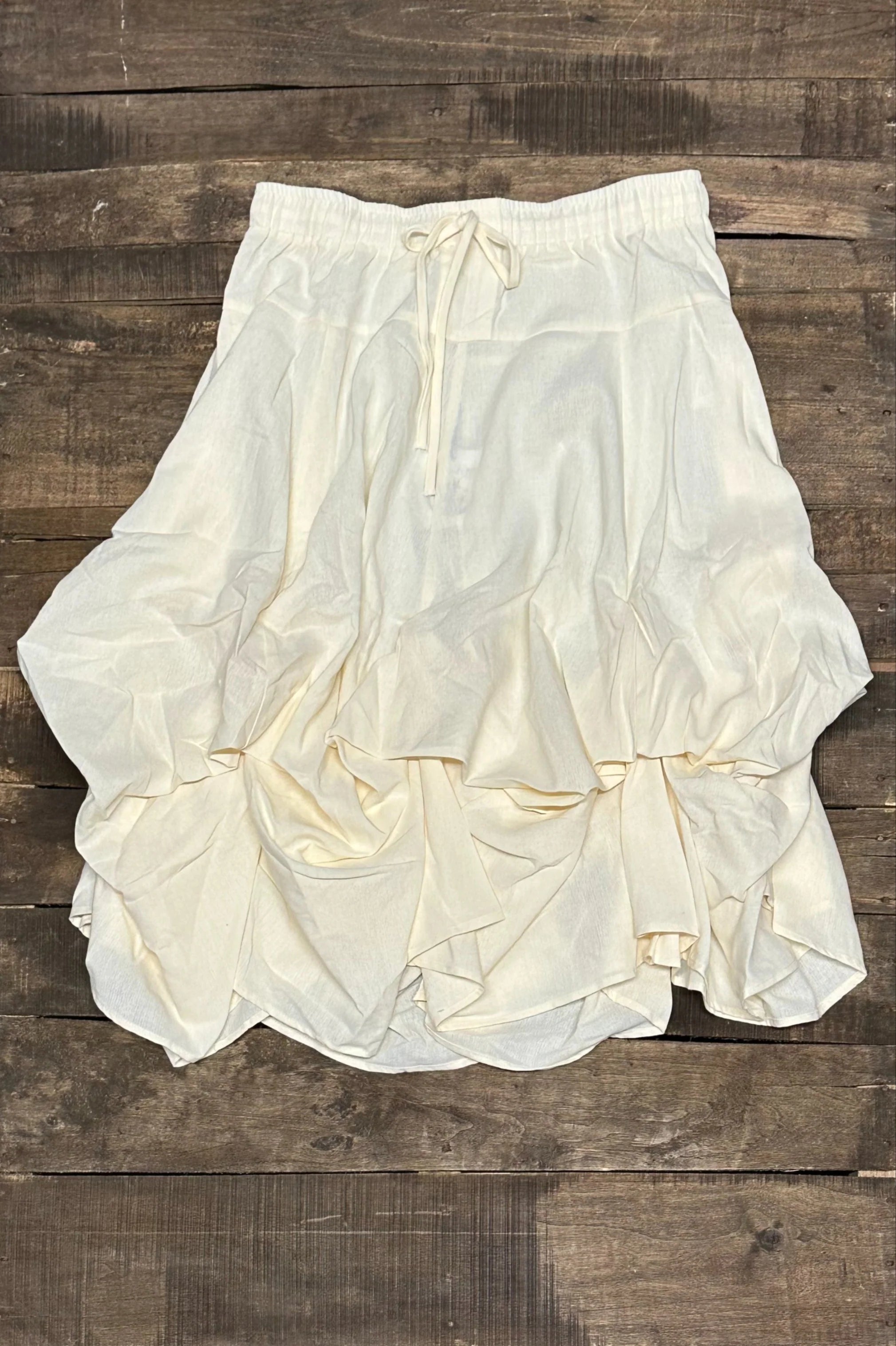 Jaded gypsy ruffle up skirt parchment