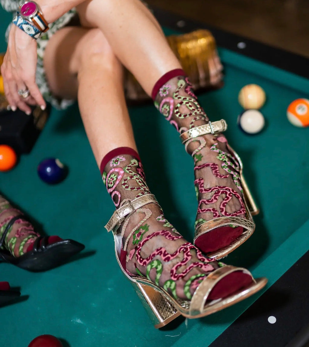 Serpentine floral black crew socks