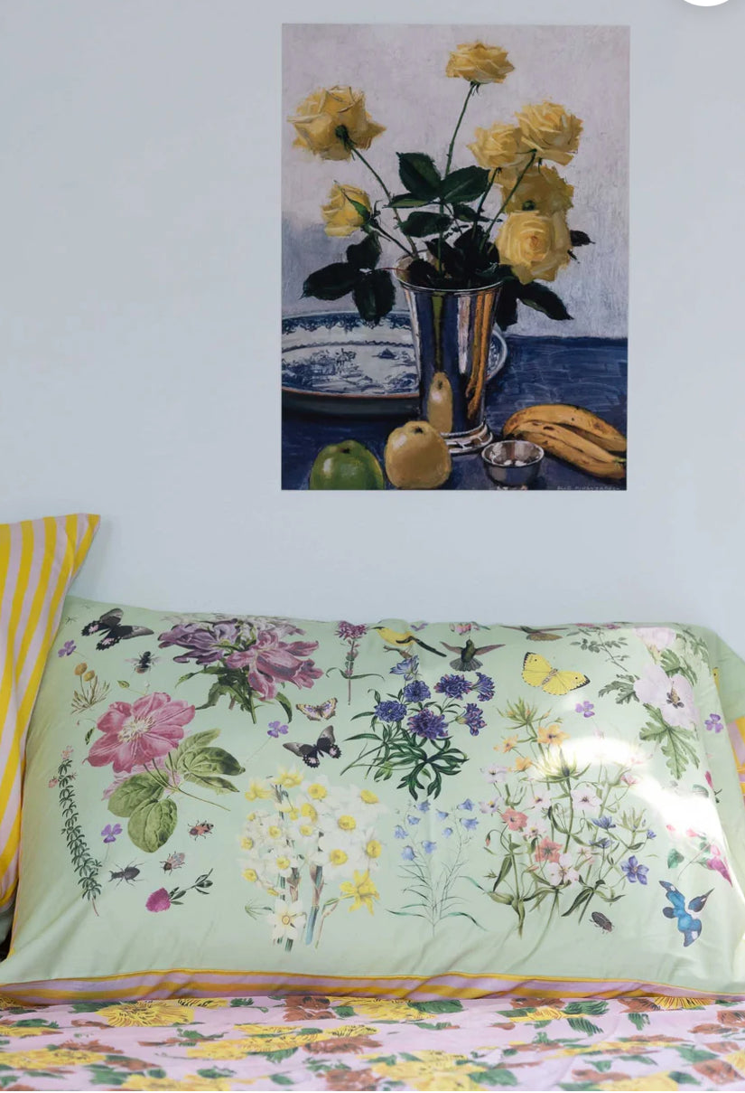Lazybones busy garden pillowcase set