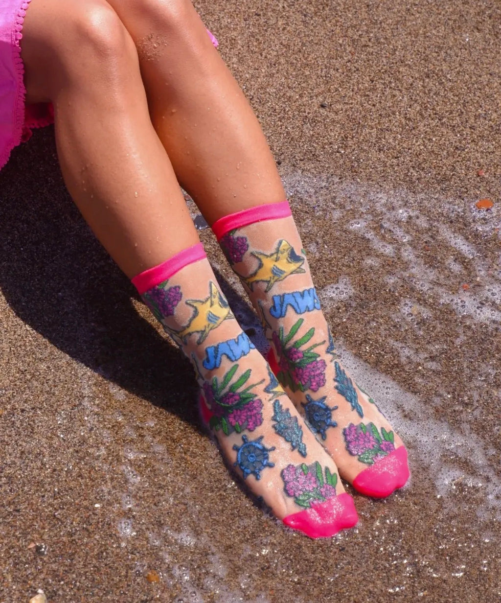 Jaws aquatic sheer shimmer crew socks