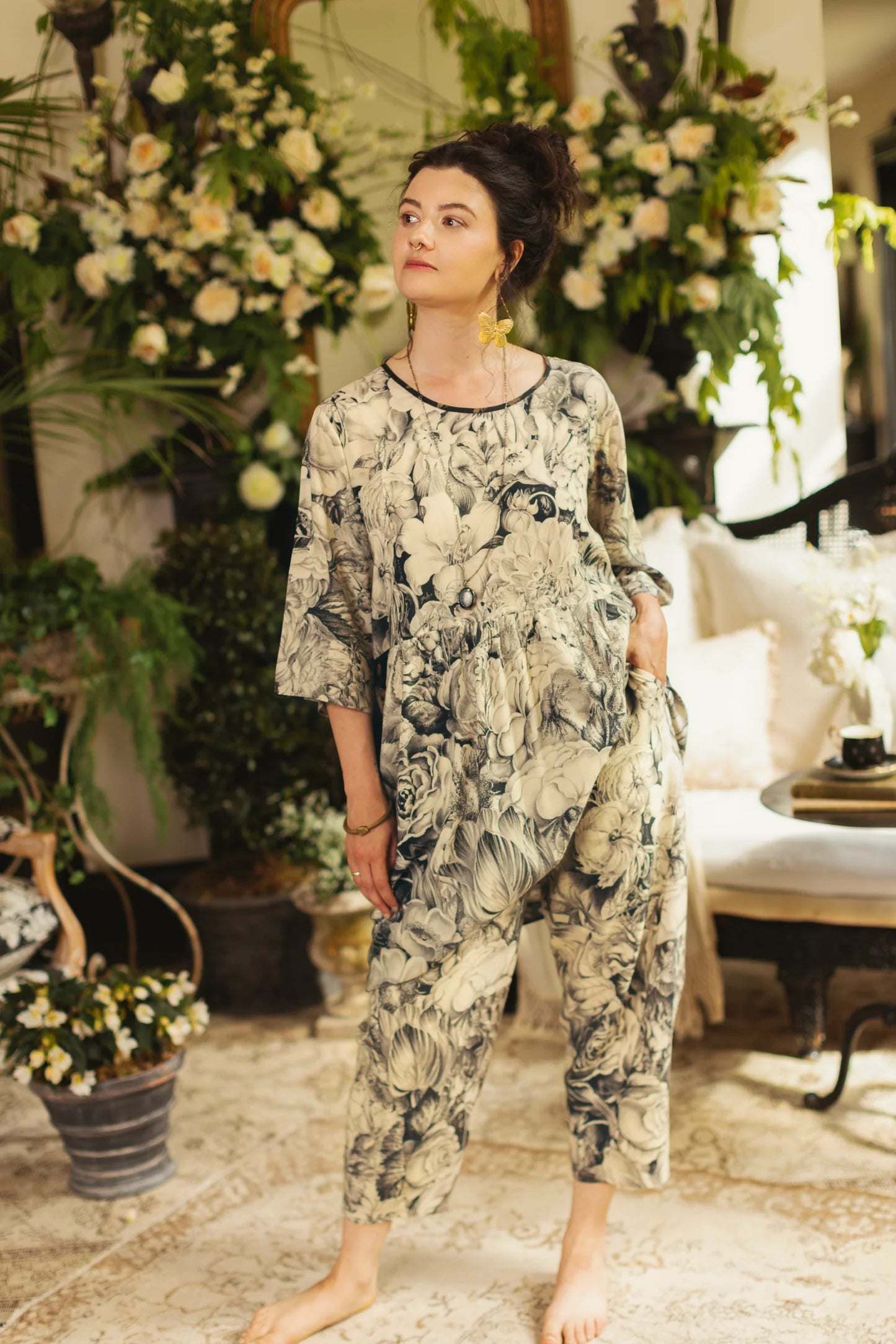 Market of stars honey and moon artist dress