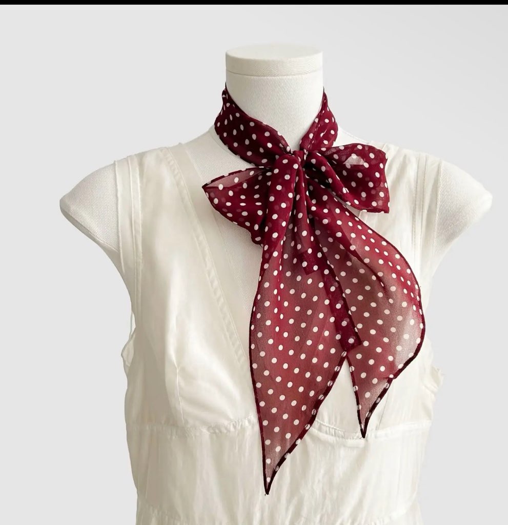 Kaiyi Patterned neck scarfs