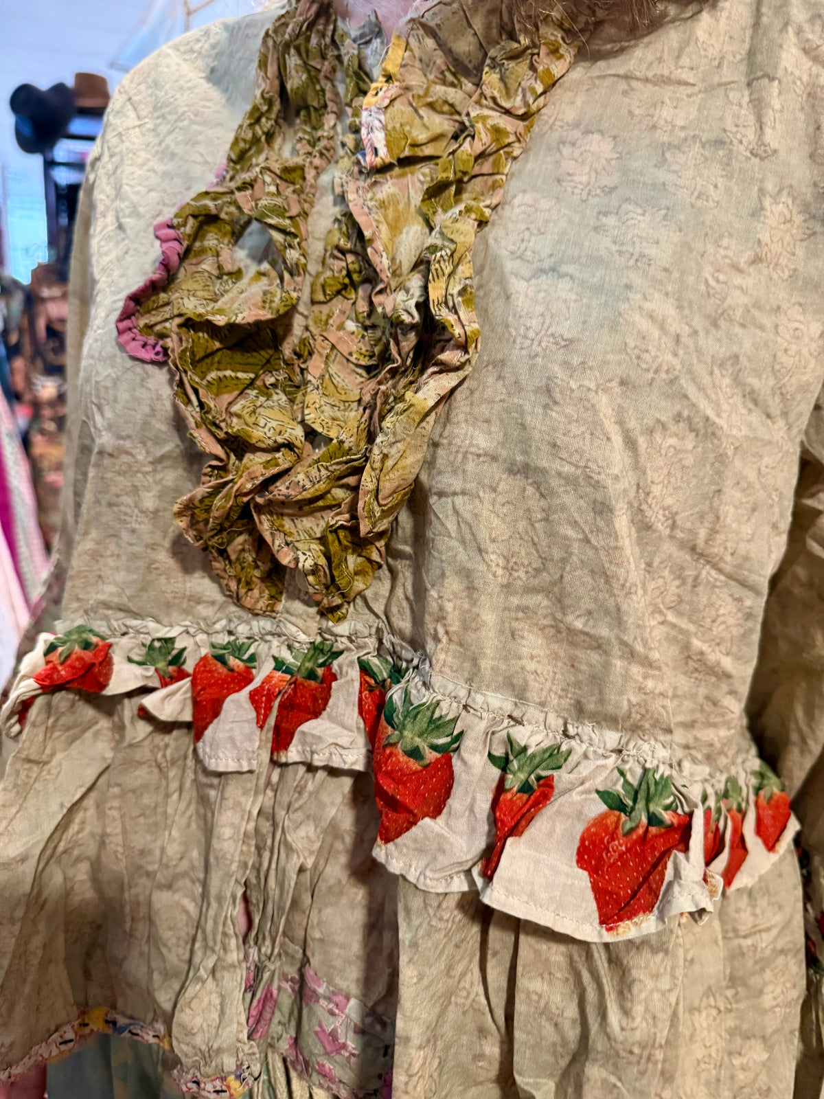 HOUSE OF JADED GYPSY Honey Bloom Top – Moss
