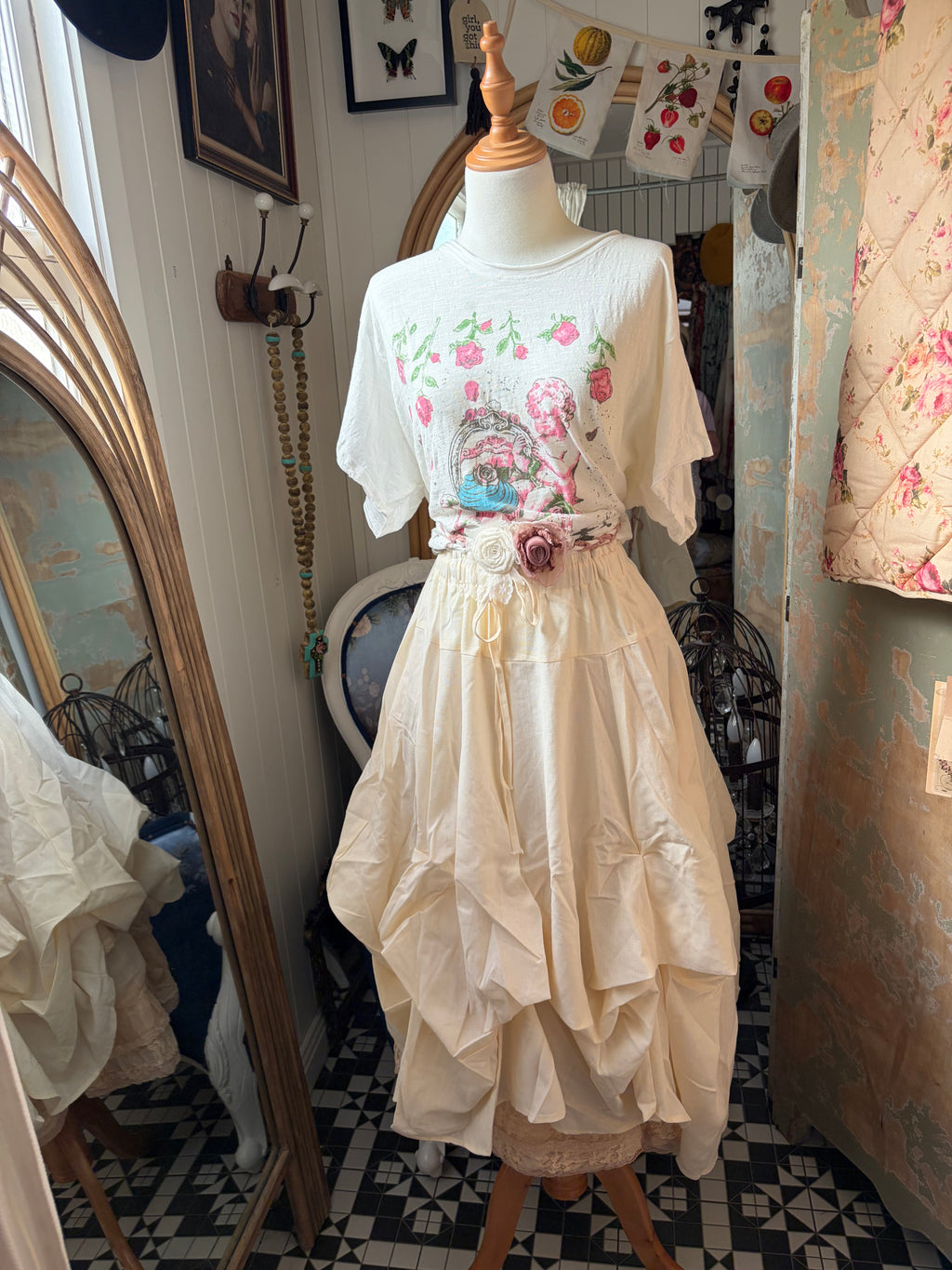 Jaded gypsy ruffle up skirt parchment