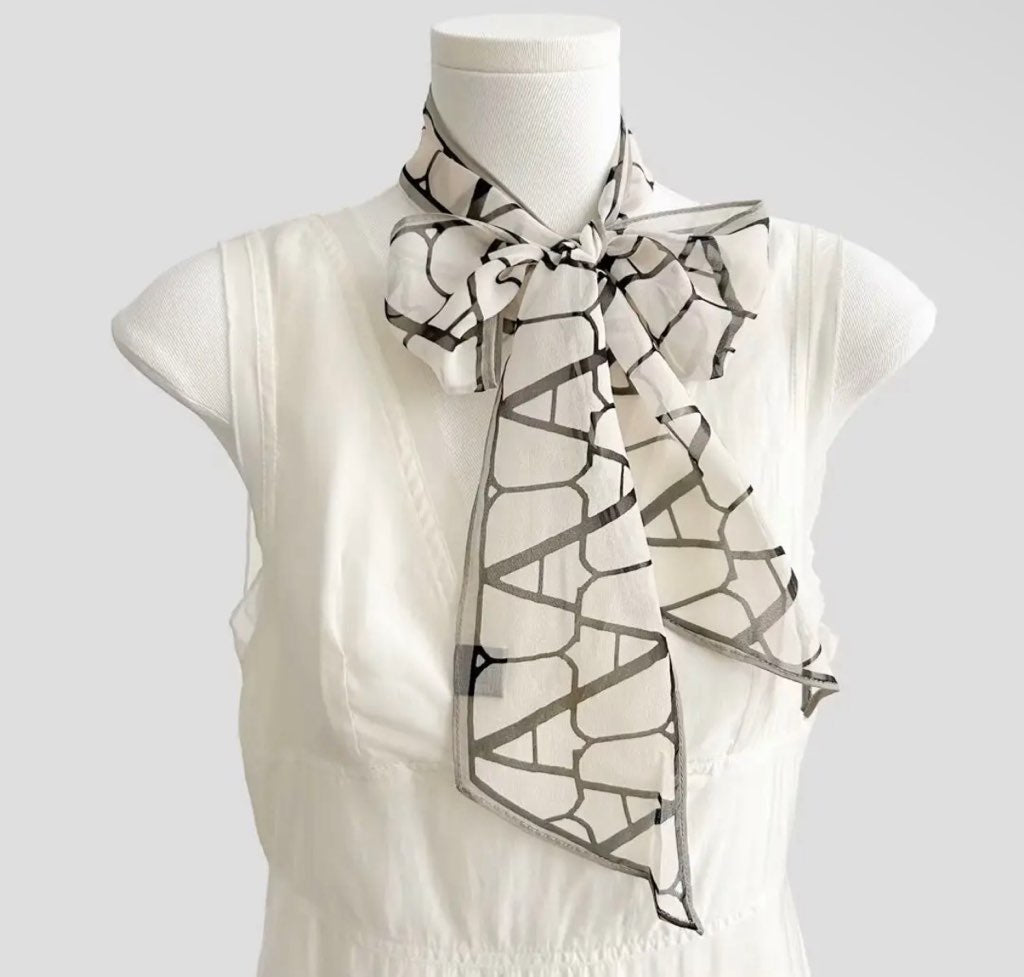 Kaiyi Patterned neck scarfs