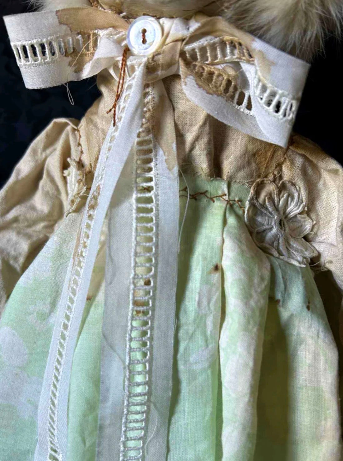 Hip hip decay Sydelle human sculpt