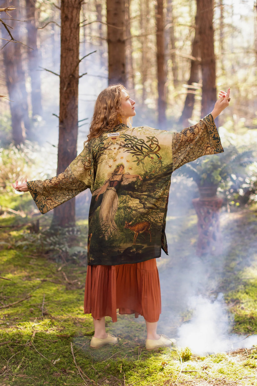THE DAWNING MATINÉE DUSTER (MID-LENGTH)