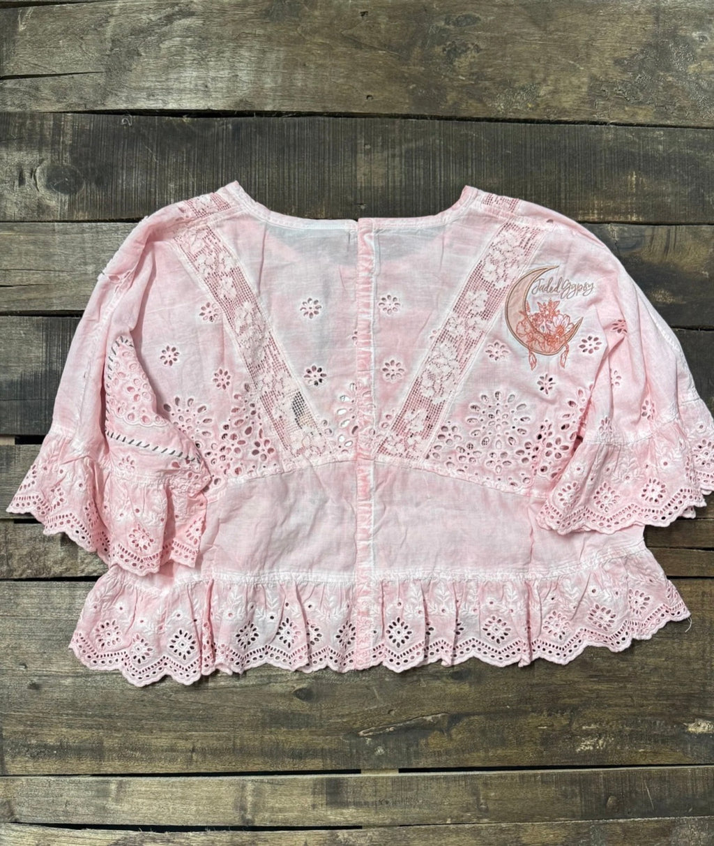 Jaded gypsy softly warn eyelet top in soft pink