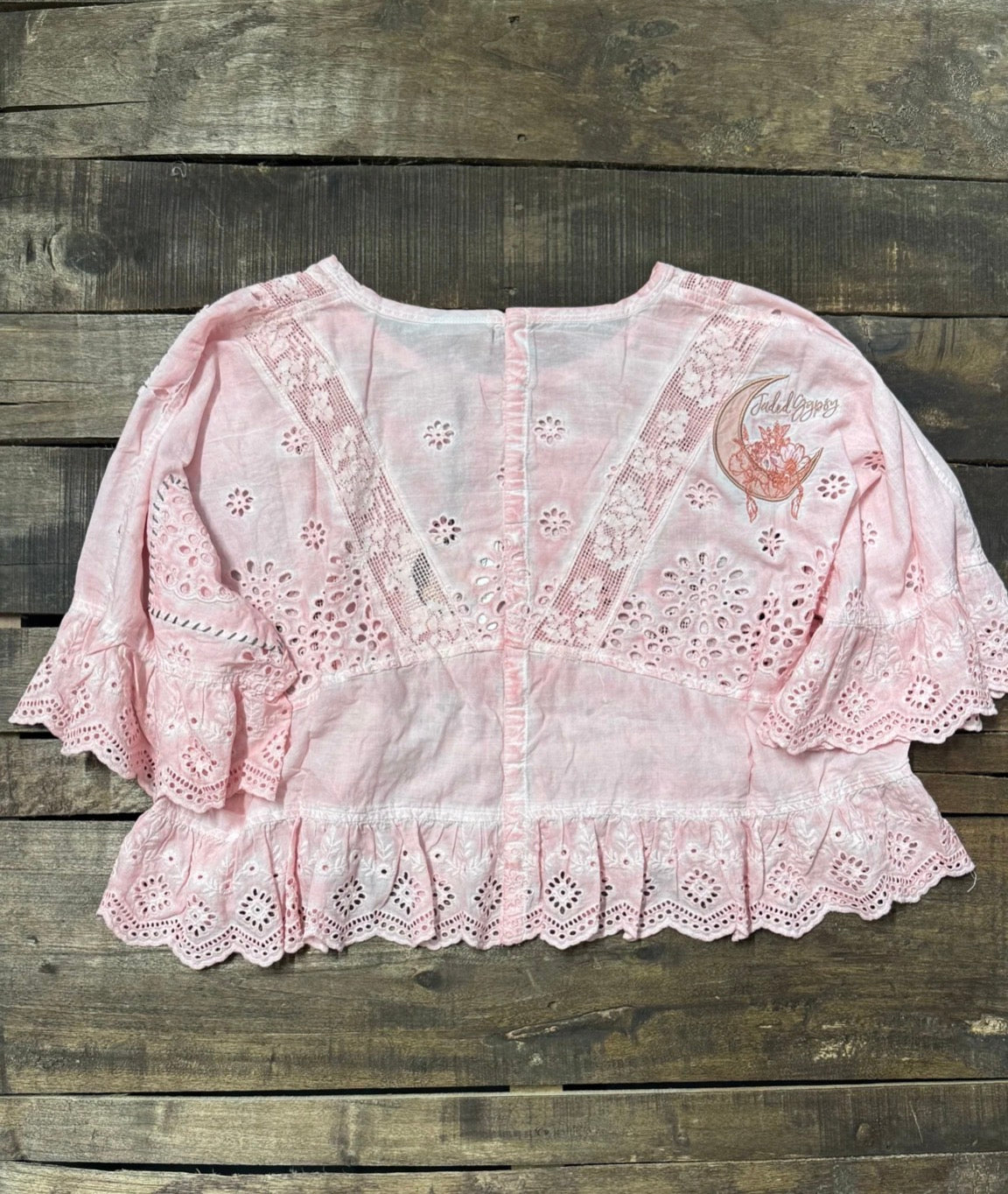 Jaded gypsy softly warn eyelet top in soft pink