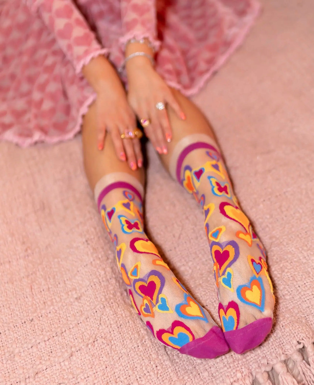 Y2K hearts ruffle sheer socks