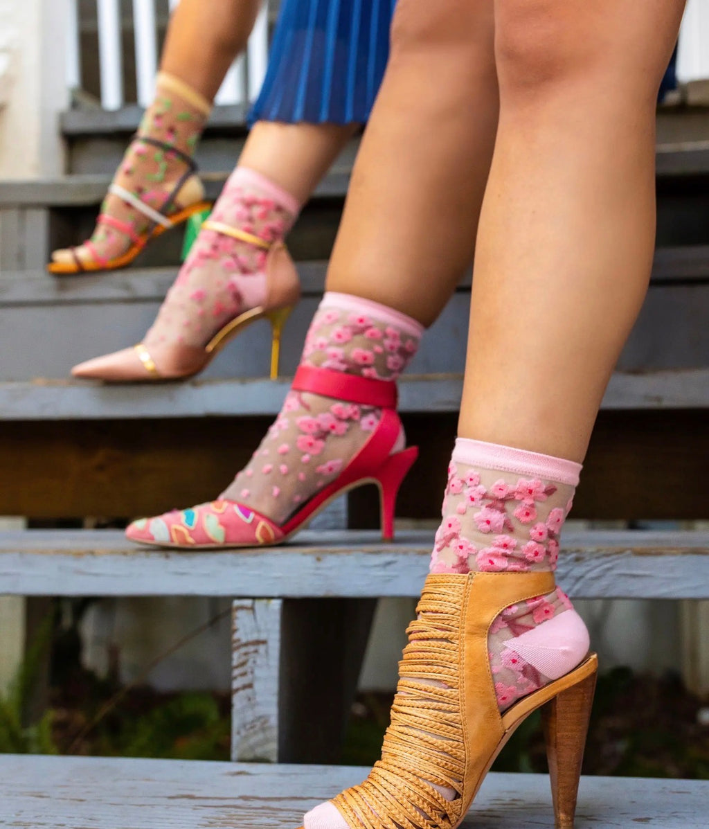 Cherry blossom sheer crew sock