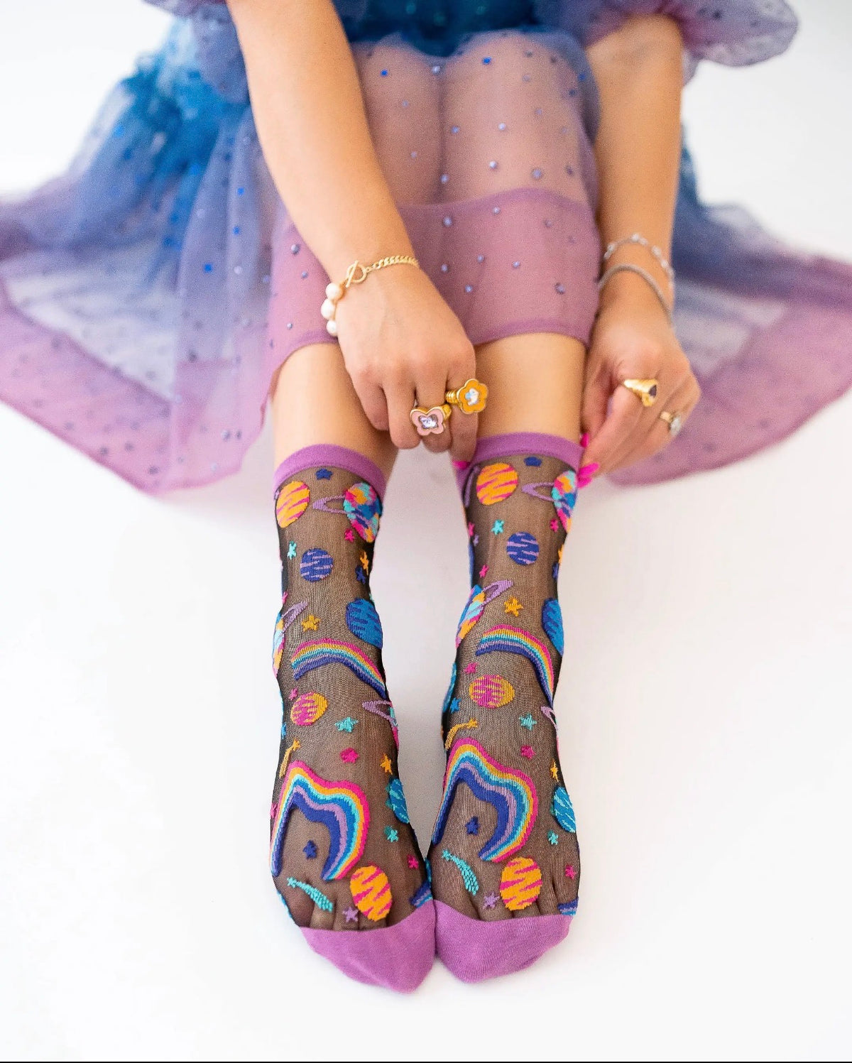 Art planets black sheer crew socks