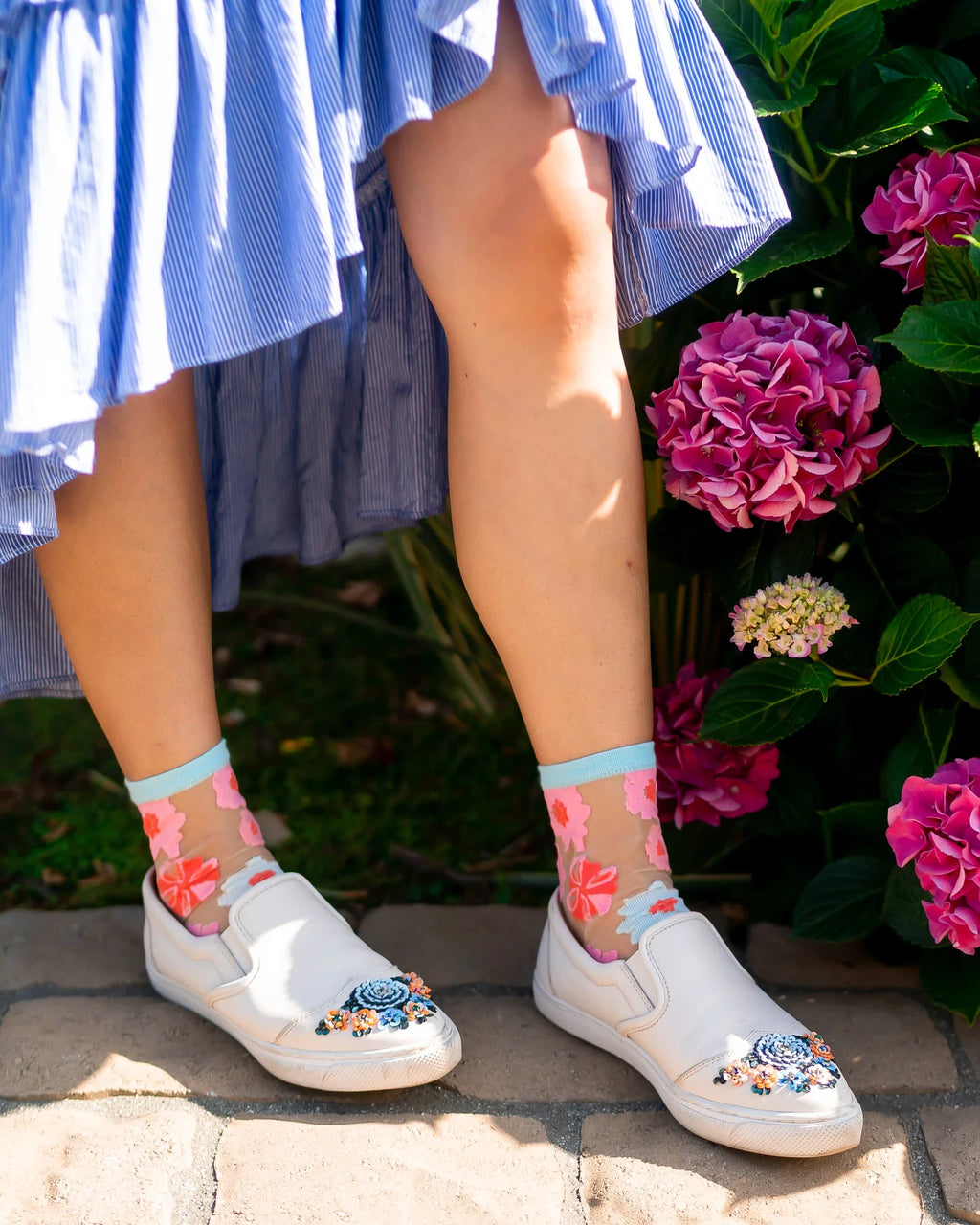 Ribbon Roses Sheer Ankle Sock