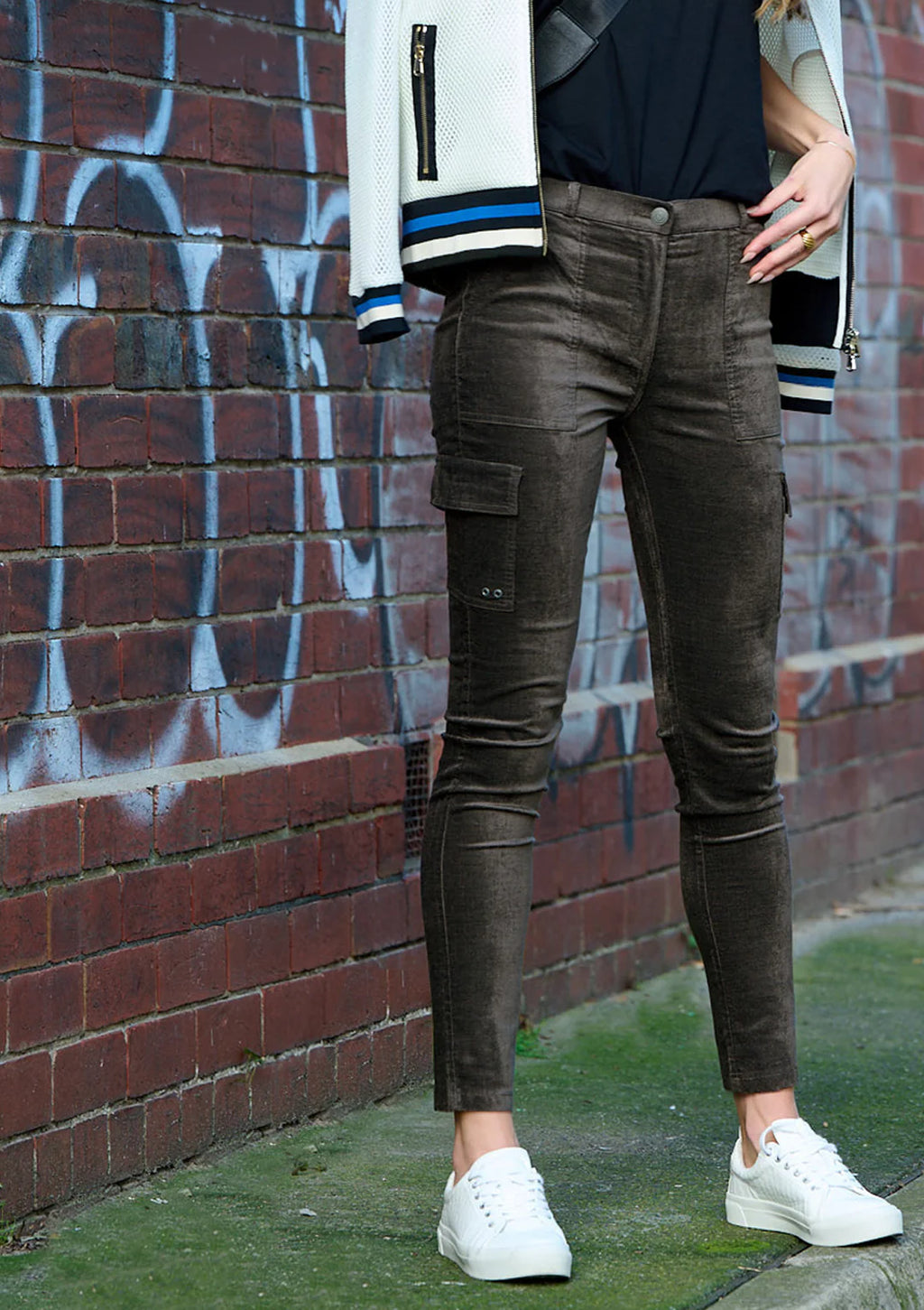  Bianco jeans cargo velvet chocolate SALE - Stay Wild Collective  