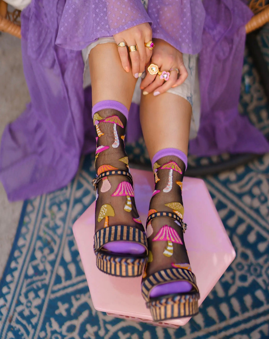 Magic mushroom sheer black crew socks