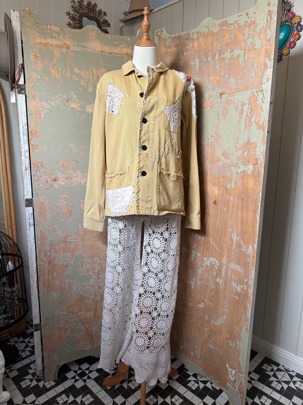 Chuckles & Boo Nikki Pants S12